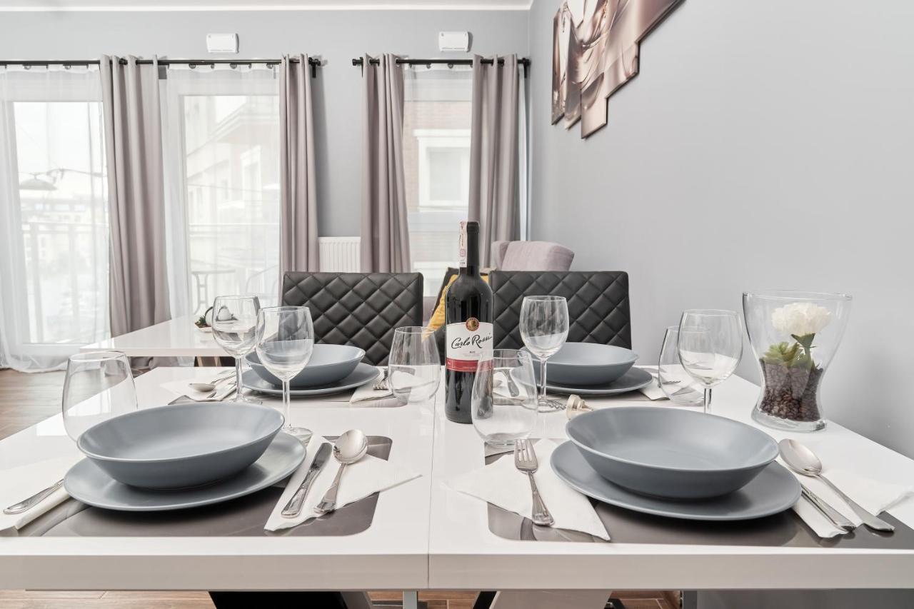 Apartments Wroclaw Jana Pawla II With Free Parking Wroclaw By Noclegi Renters المظهر الخارجي الصورة