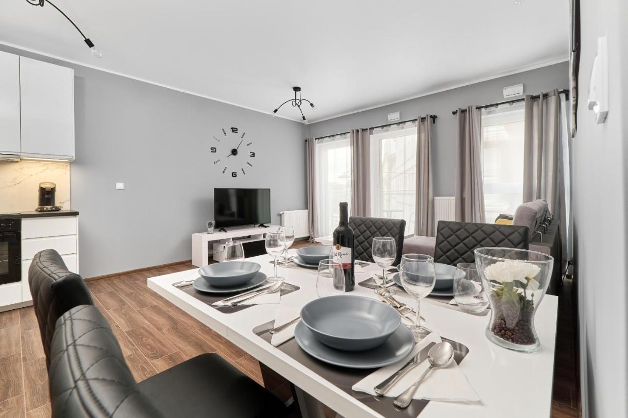 Apartments Wroclaw Jana Pawla II With Free Parking Wroclaw By Noclegi Renters المظهر الخارجي الصورة