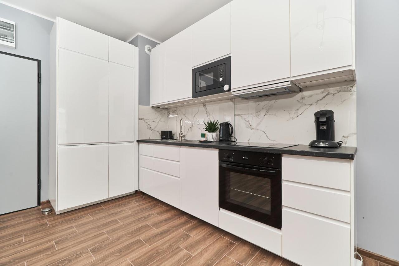 Apartments Wroclaw Jana Pawla II With Free Parking Wroclaw By Noclegi Renters المظهر الخارجي الصورة